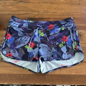 Athleta Purple and Red Floral shorts size small